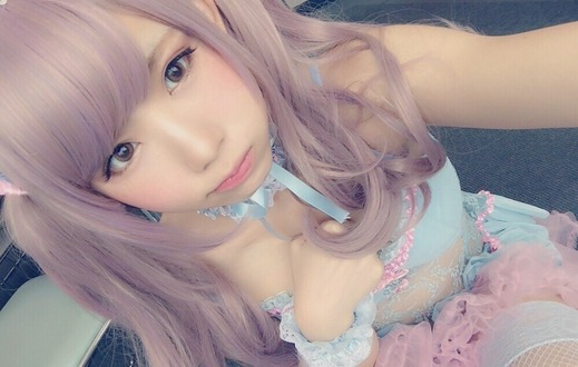enako 1126 top