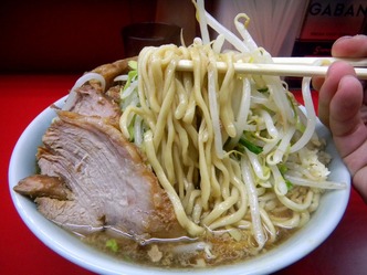 ラーメン二郎 中山駅前店 3