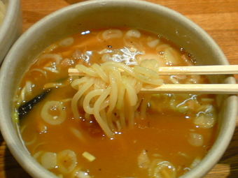 吉左右3