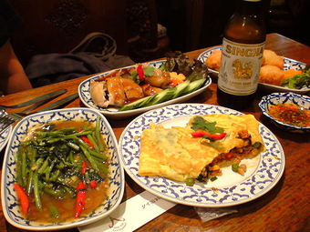 新宿でタイ料理.