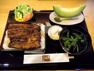 うな助 2