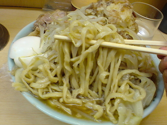 �ٻδݡ����£�