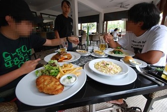 SUN CAFE 4