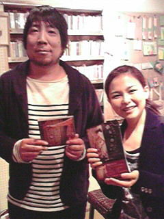 2011-11-2-mona