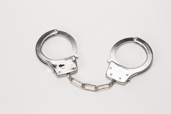 警視庁、都内の交通違反者４１０人に逮捕状
