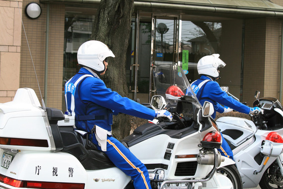 「白バイがいる」と交通死亡事故が大幅減、千葉県警の対策で裏付け