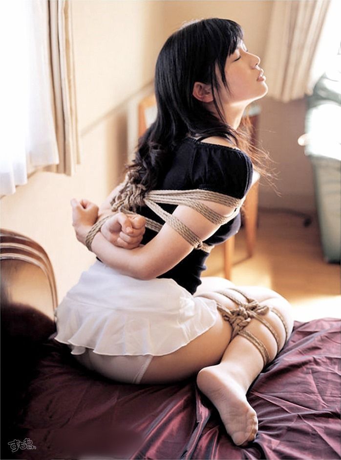 後手　着衣緊縛 後手縛り画像 緊縛された女たち Part.2 | ドエロの王子様 ～ エロ画像まとめサイト