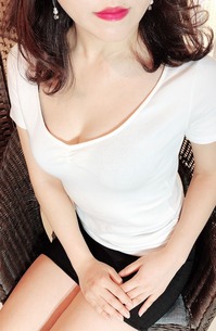 D2875837-6B81-4777-B4DB-573CB4897A1E