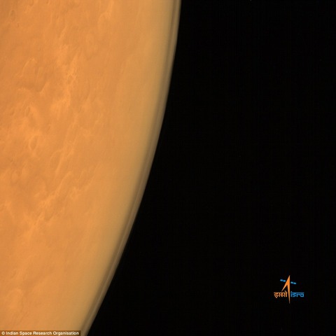 2659698D00000578-0-image-a-9_1425640467258