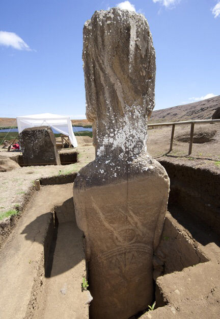 Easter-Island-heads (2)