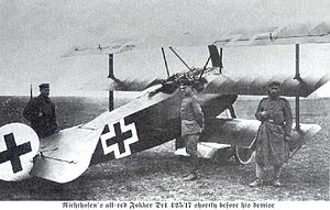 300px-Fokker_Dr1_on_the_ground