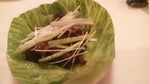 牛肉の甘辛みそ炒めレタス添え