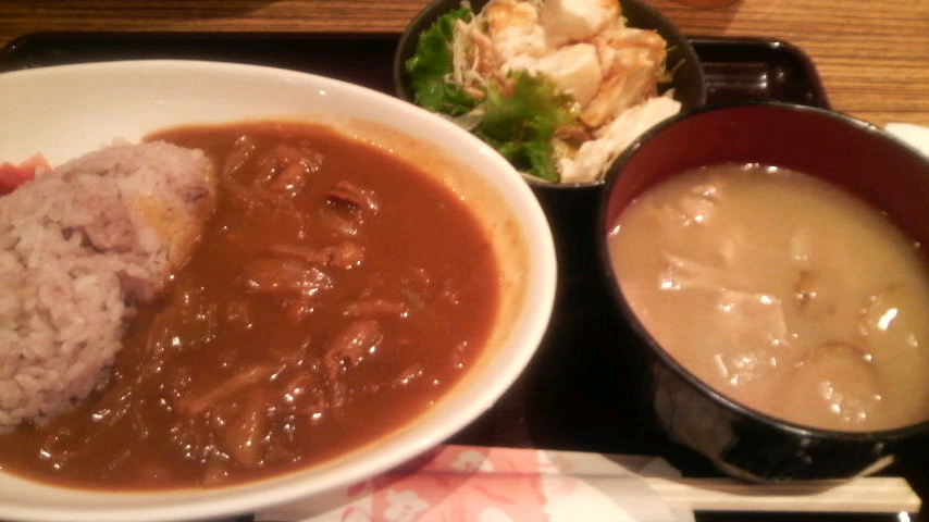 ビーフカレーランチ