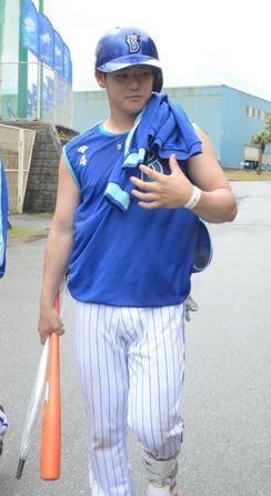 Dena ラミレスの予言通り 伊藤裕季也が一軍に昇格 ベイブルー魂