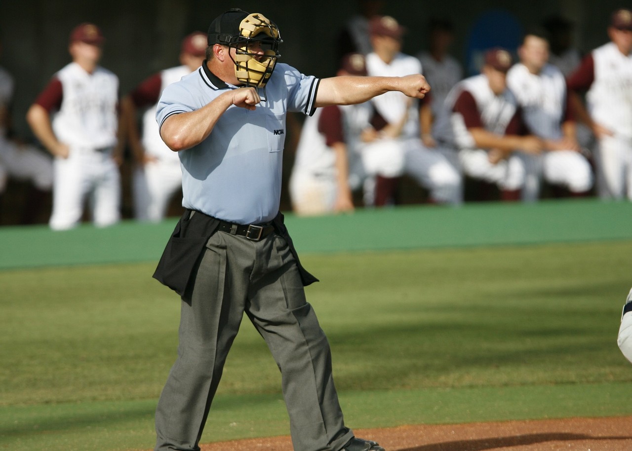 baseball-1445055_1920