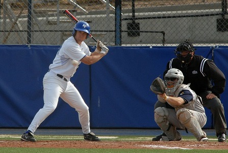baseball-player-583658_1920