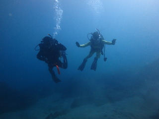 PB040187