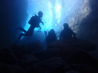 PB070068