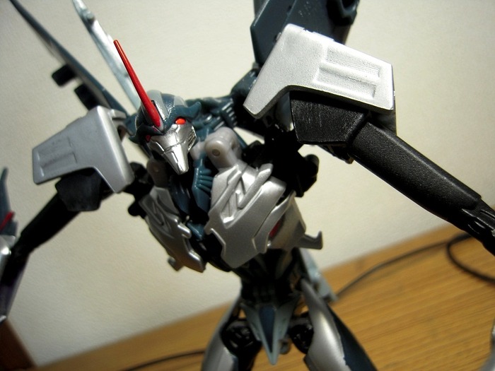 2b95680f-s.jpg