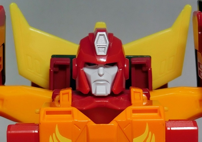 トランスフォーマー PP-08 ロディマスプライム PP-08 ロディマスプライム｜トランスフォーマーオフィシャルサイト