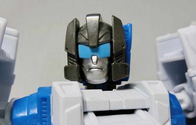 TFレジェンズ LG33ハイブロウ : トランスフォーマーのリペとか