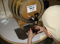 グレープジュースの試飲