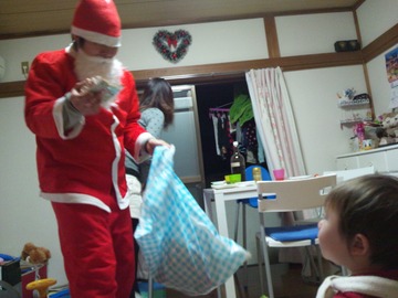 サンタさんがプレゼントを!