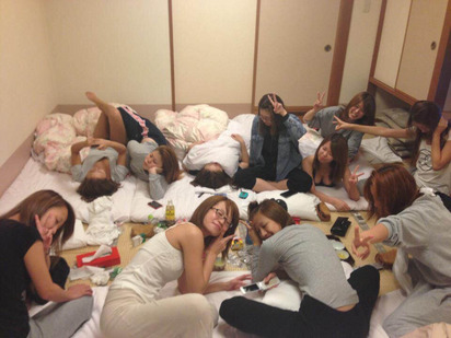 【激エロ注意】お酒を飲みすぎあられもない姿を晒す素人女性たちはこちら