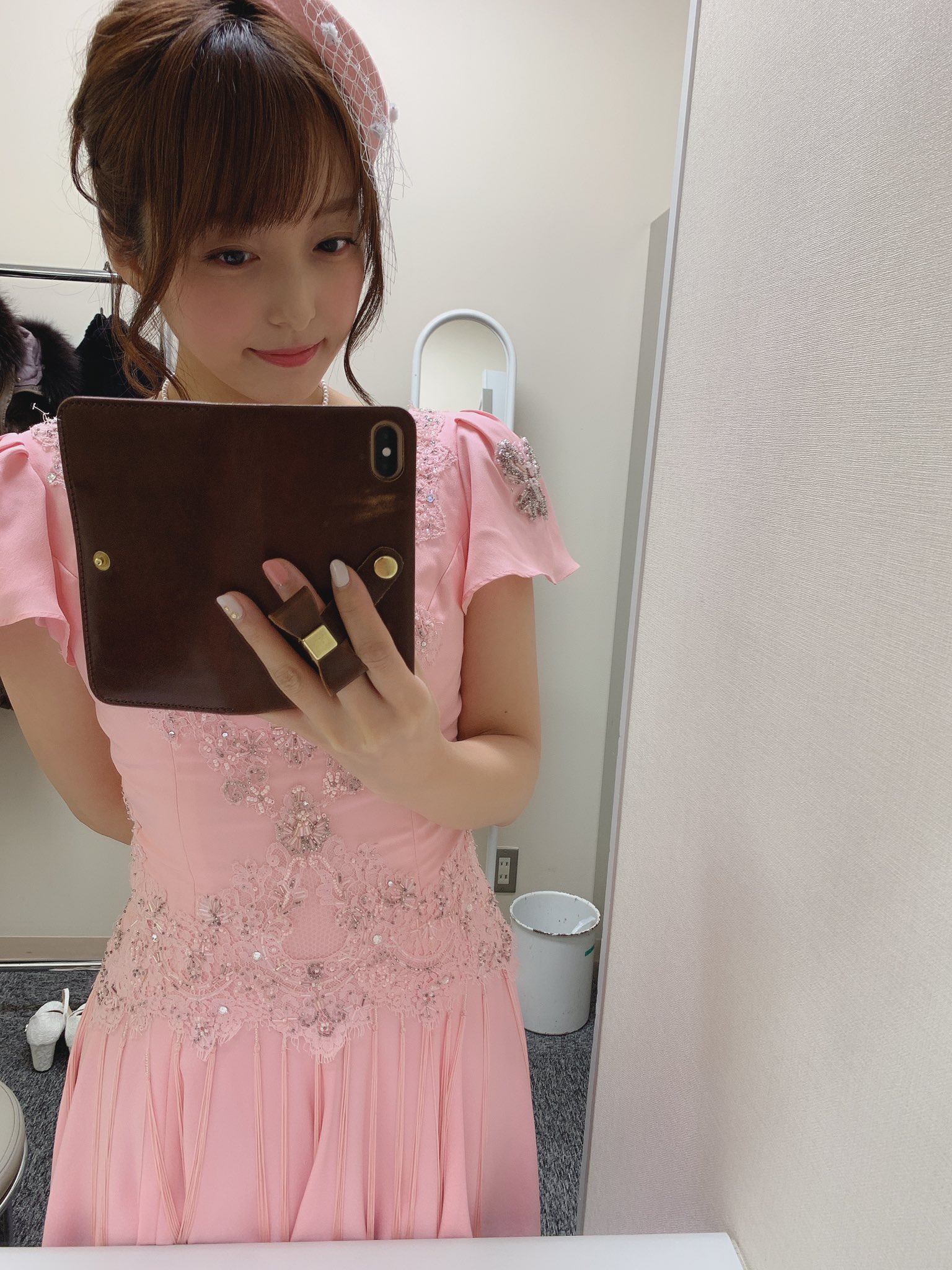 【画像】加藤英美里さん(35)、ピンクの衣装で着飾るwwwwwwww