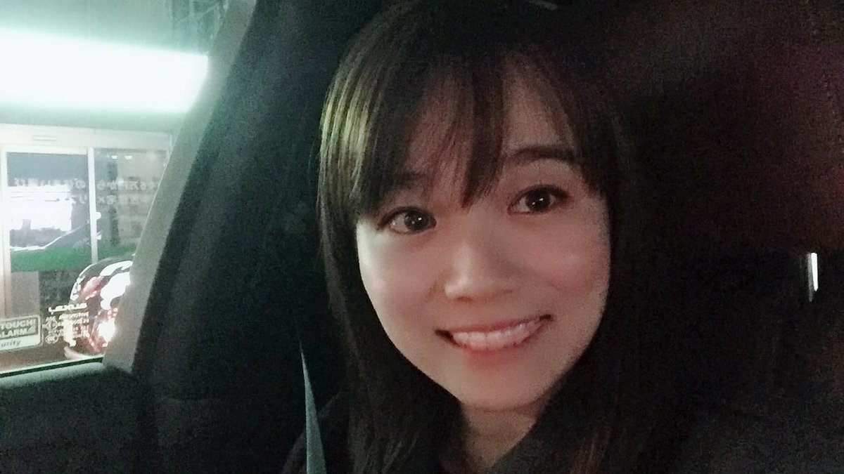【画像】元AV女優・ほしのあすかさん(32)、レクサスに乗っていたwwwwwwww