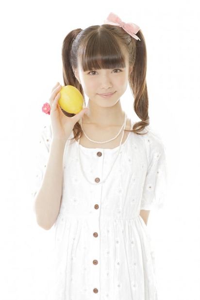 news_large_AKB48_ichikawamiori_art201312sub