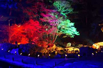 秋に行きたい紅葉スポット三重県の赤目四十八滝