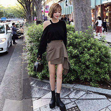 可愛すぎる韓国モデルが着こなす秋スカート