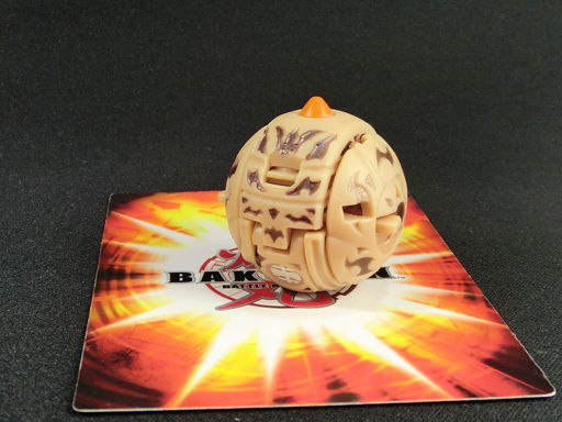 六引く一」の巻（『爆丸』「爆丸拡張パック 6属性の絆編」） : べにー