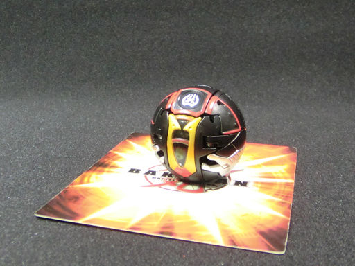 スコーピオン フィギュア 黒と緑　パーツ折れ　爆丸 Amazon.co.jp: 爆丸ウルトラ ファルクロン 高さ3インチ ジオガン