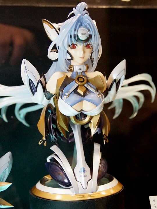 WF2018W_Left-hand02