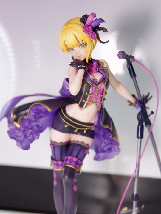 Megahobby2017Autumn_Licorne04