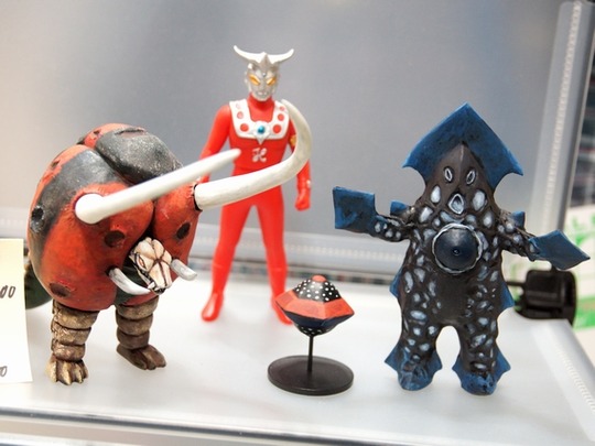 WF2017W_toku_純喫茶ギロチン01