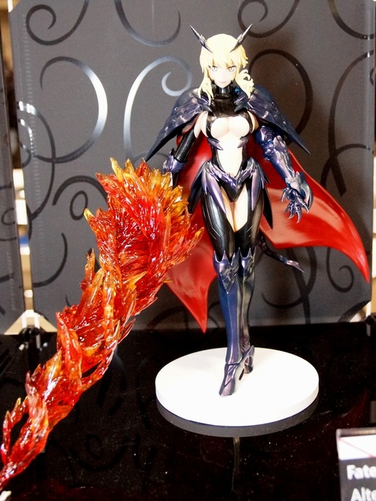 WF2018W_Elfin Store02