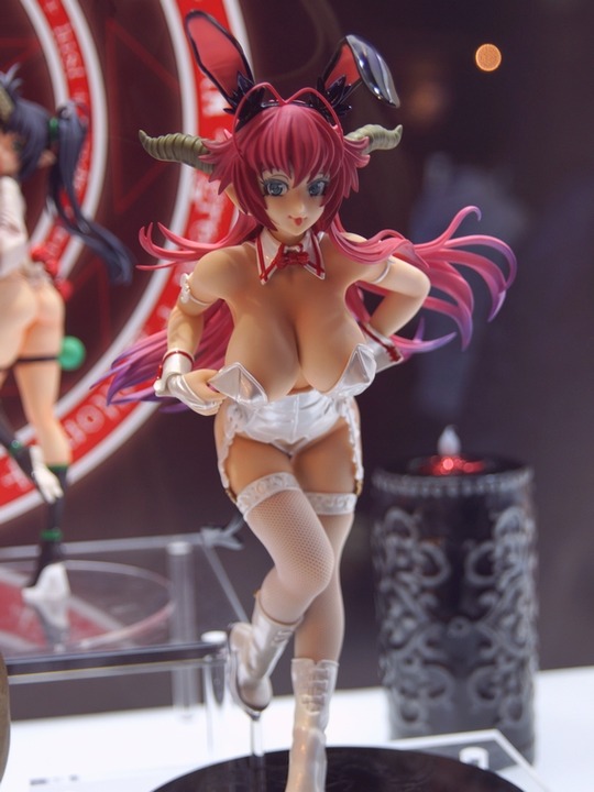 MegaHobby2015A_AMA05