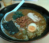 中央亭 坦々麺