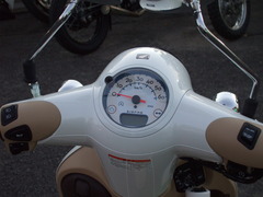 AF77 ジョルノ 白 (9)