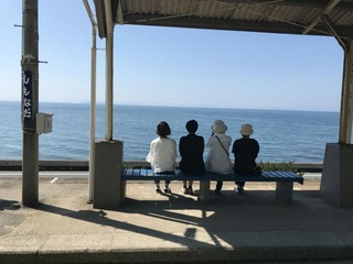 女4人衆