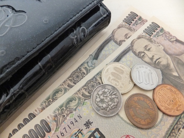 財布とお金