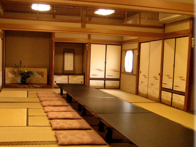 img_zushi_enkai02-thumb-640x480-206
