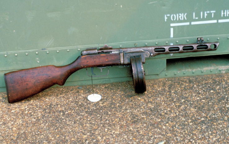バラライカの異名でも知られるソ連で使用された代表的な短機関銃 ppsh 41