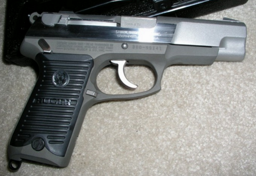 916