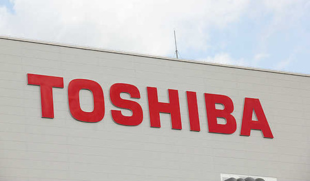 東芝