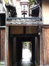 石塀