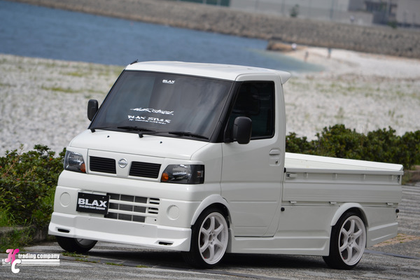 BLAX U61T/U71T MINICAB CLIPPER Truck Photo